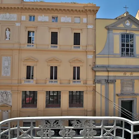 Santa Brigida 16 Naples
